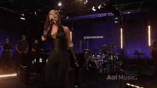 Video thumbnail of "Alicia Keys - No One LIVE @ AOL Sessions"