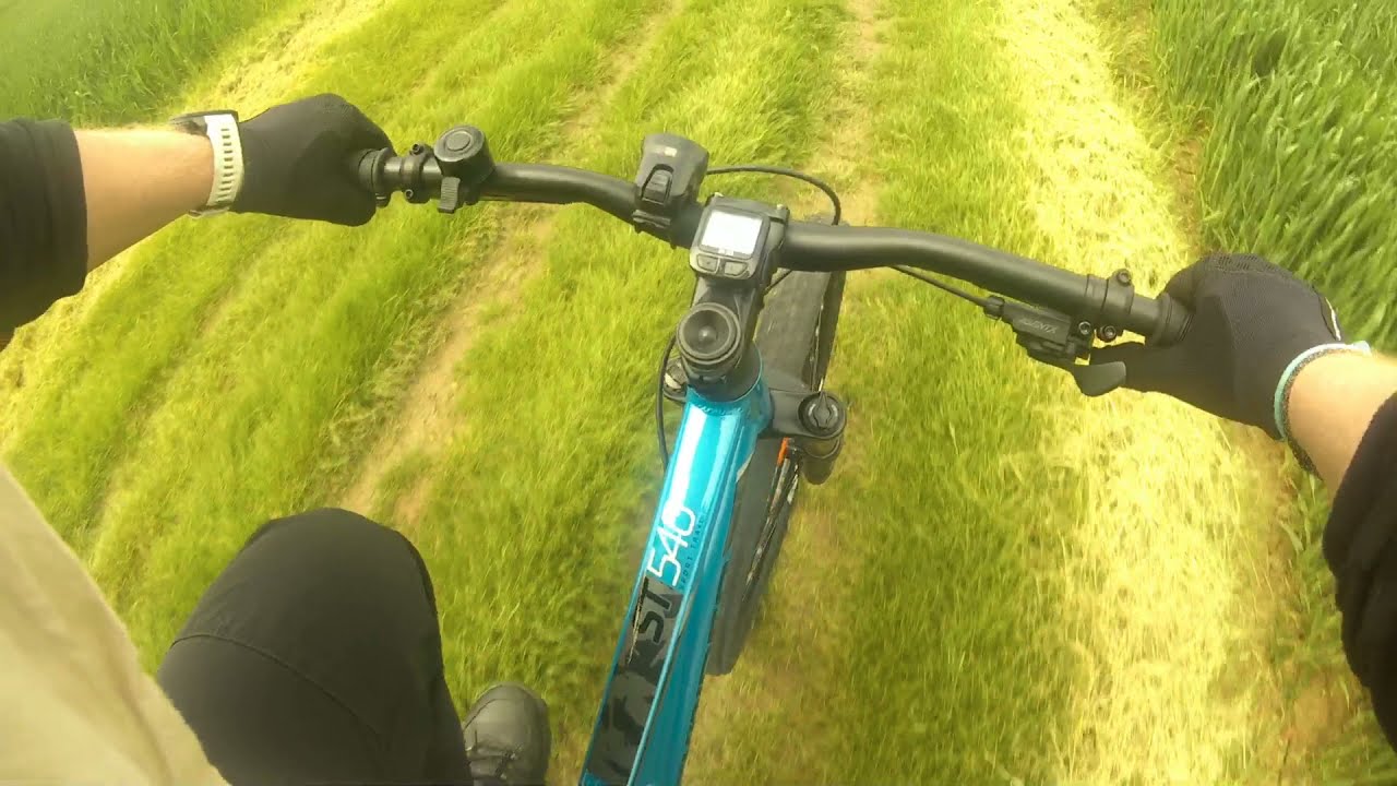 Rockrider ST 540 V2 et Photo - YouTube
