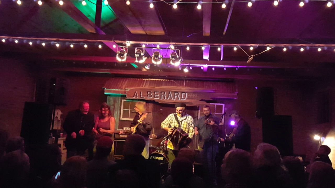 Sonny Landreth and The Traiteurs Nu Nu's Arnaudville, La. 20161203