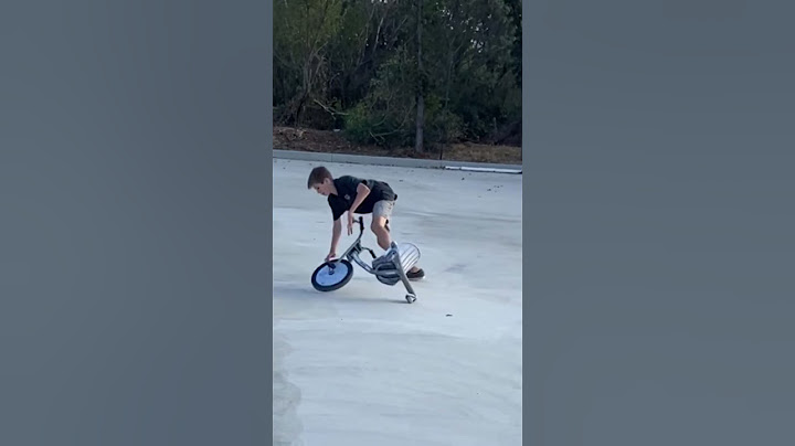 Kid thinks he’s donut lord #subscribe #shorts #brierson #unstoppable #donuts #like #scooter