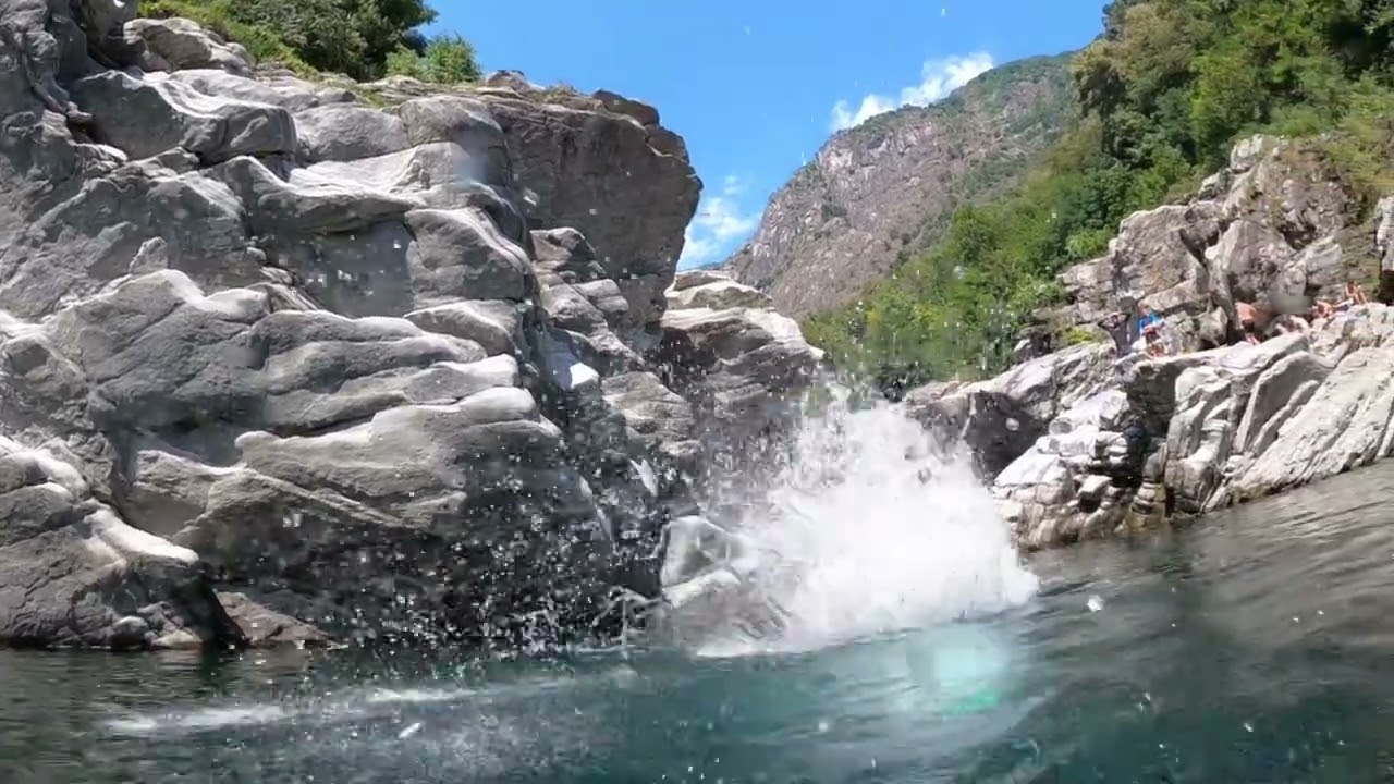 Cliff Diving Maggiatal, Valle Maggia 