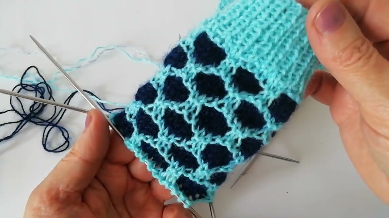 Красивый #узор спицами  