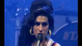 Amy Winehouse - Love Is A Losing Game(live Belfort) chords