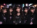 吹きすさぶ風の中で