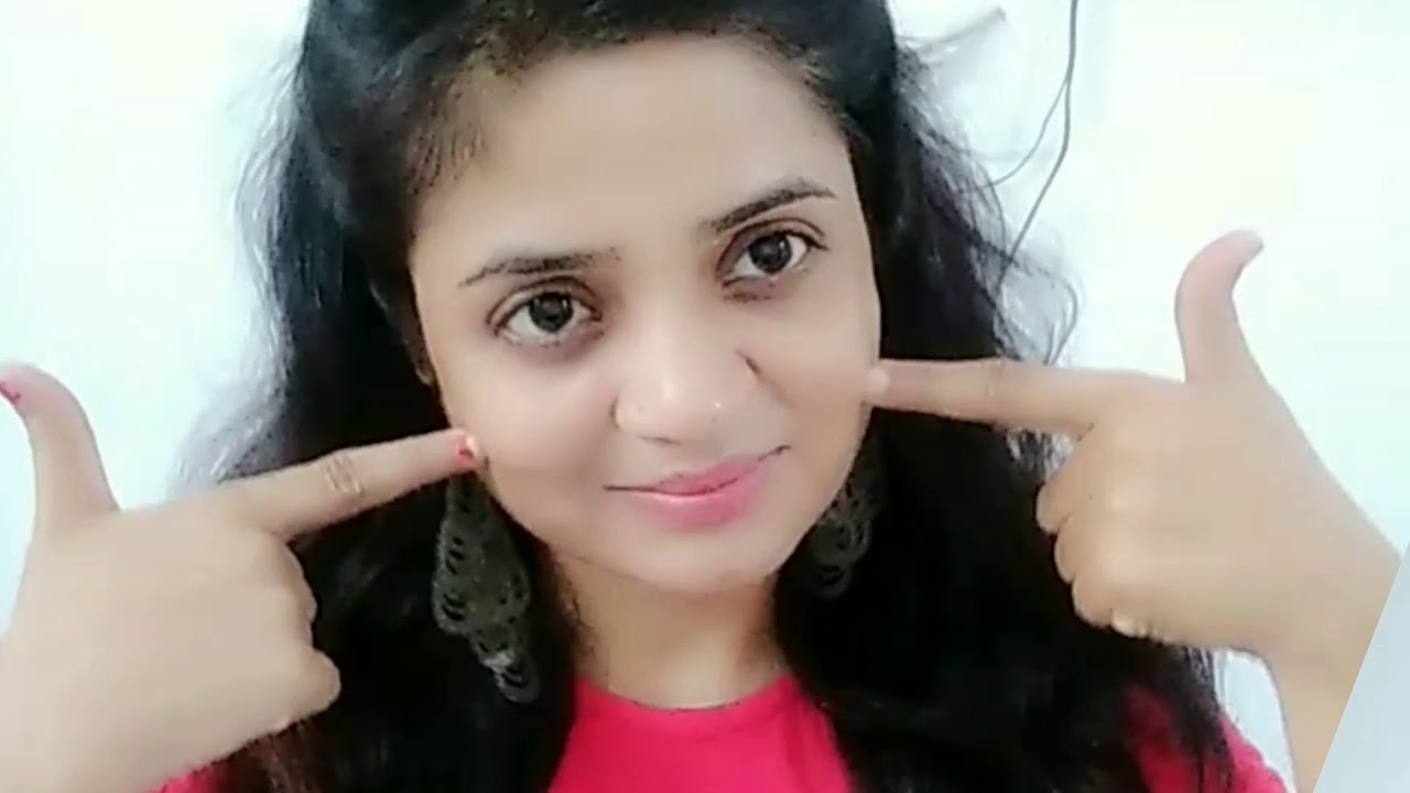 Flawless makeup look ke liye foundation kaise lagaye aur foundation