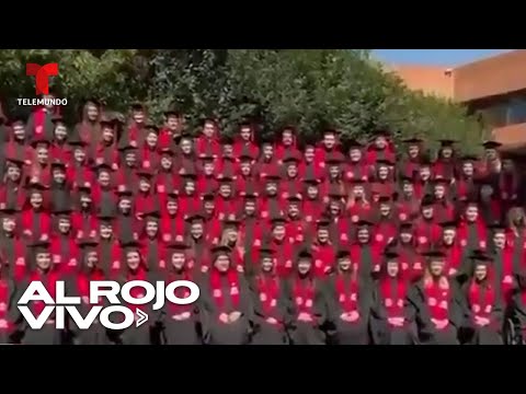 Decenas de estudiantes universitarios mexicanos cayeron de unas gradas mientras se hacían una foto