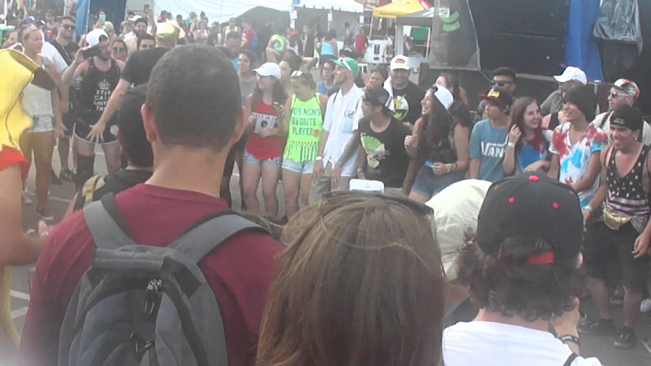 koo koo kangaroo warped tour