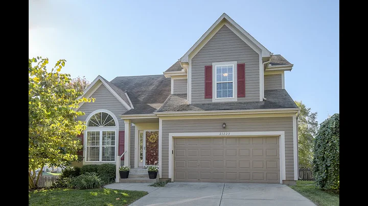 21223 W 119th Place Olathe, KS | Listed by Kelli K...