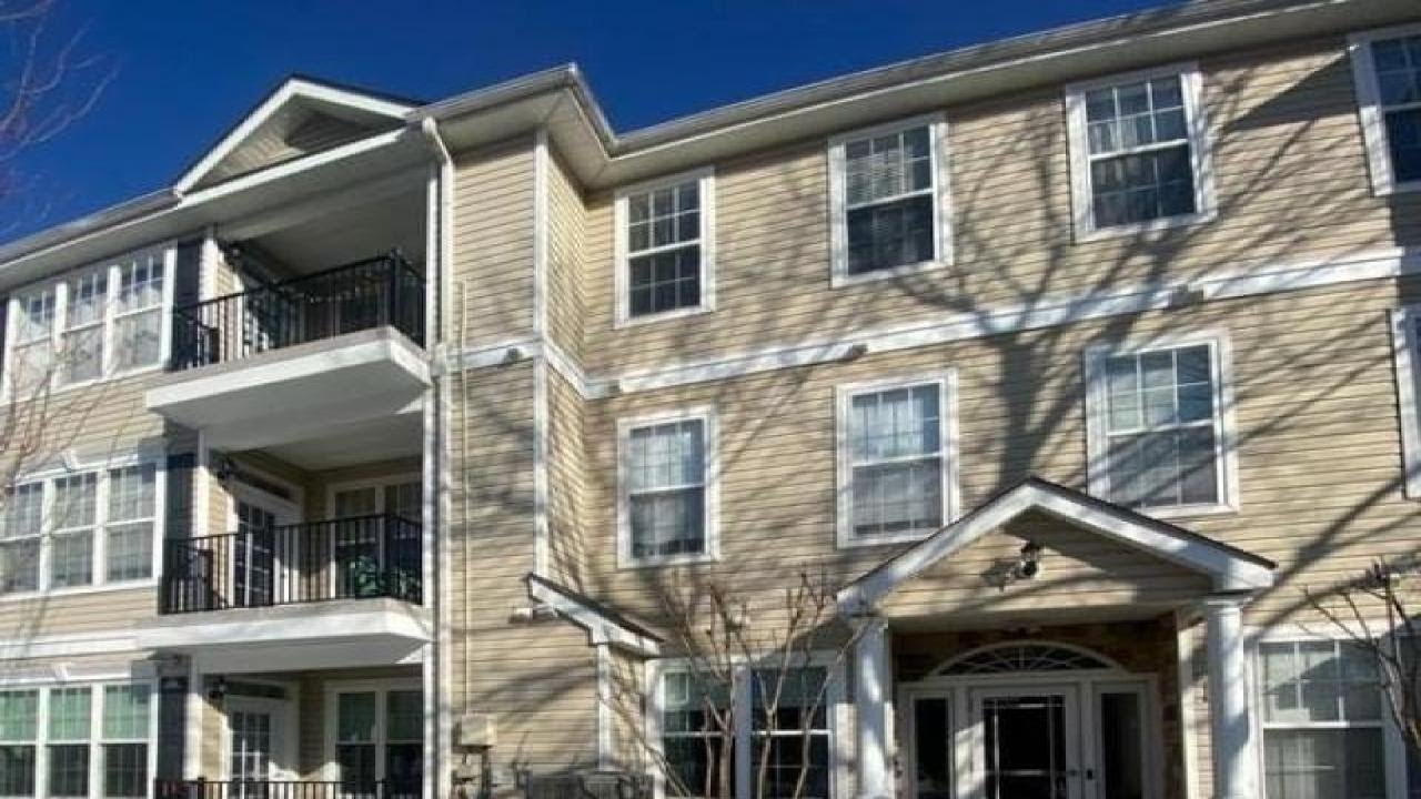 76 KYLE, EWING, NJ Presented by Team Sharif Sells.