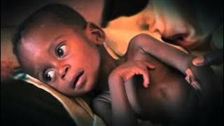 Download lagu UNICEF USA: 'These Children are Facing Death Every Day' - Alyssa Milano