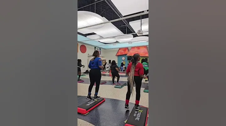 Knee shuffle Turn scissor with MT Joya #xtremehiphopwithphil #xtremehiphop #xtremehiphopwiththeia