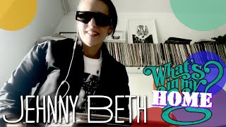 Jehnny Beth - What&#39;s In My Bag? [Home Edition]