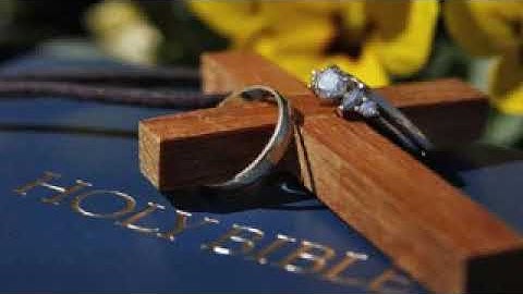 A three-strand cord is not quickly broken