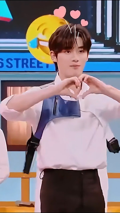 Download lagu The close-up shot of Ding Chengxin dancing is instantly hypnotizing! 😍 | MangoTV Global