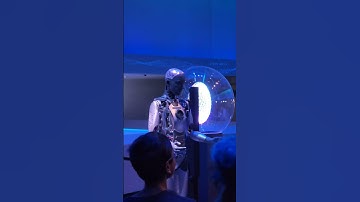 Inside The Sphere Las Vegas: AI Robots & Mind-Blowing 