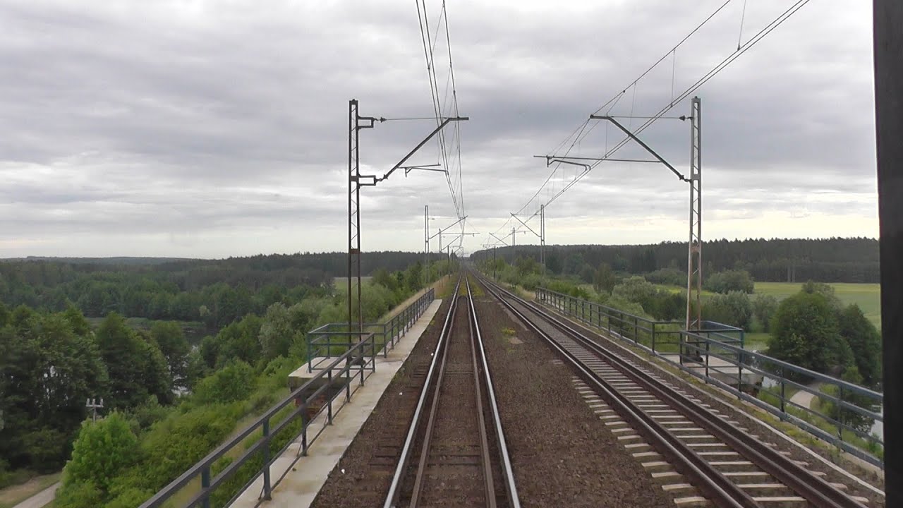 Odcinek Gdynia Główna - Bydgoszcz Główna z tyłu pociągu EIC 54 (dawny BGE)