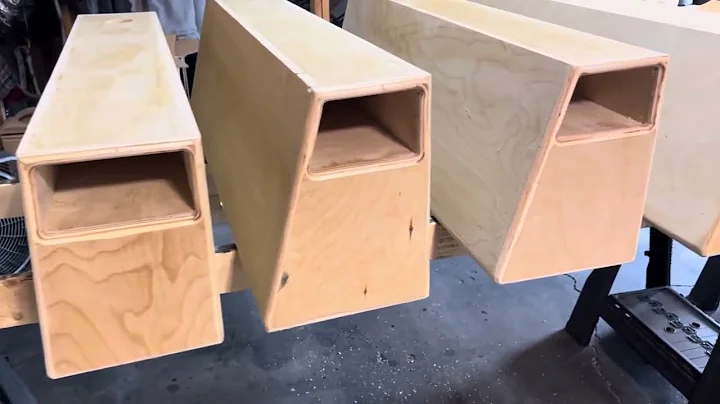 Inside the MBEnclosures Buildhouse!!! Understanding the Differences in Truck Boxes!!