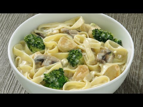 chicken-alfredo-with-broccoli-and-mushrooms