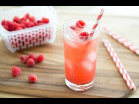 HOMEMADE RASPBERRY VANILLA SODA POP RECIPE - Non-Alcoholic Drink Miniseries