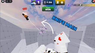 What it looks like to be a knife main…