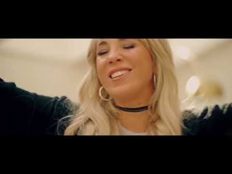 Annemarie Eilfeld  -  Neugeboren (4K Qualität)