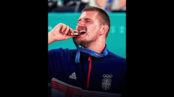 Nikola Jokic serving us some iconic pictures from the medals ceremony 😁 🏀 🇷🇸 #Paris2024