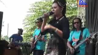Download Lagu Dwipangga Bumipun Turut Menangis Acha Kumala New 2015 MP3