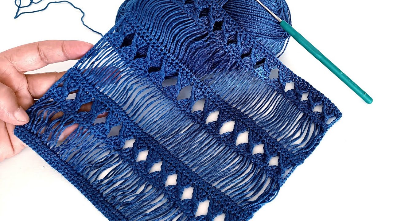 Ого! Посмотрите на эту красоту! Легкая как перышко, очень классный узор для вязания крючком