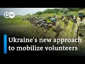 Ukraine takes new approach to remedy soldiers shortage | DW News