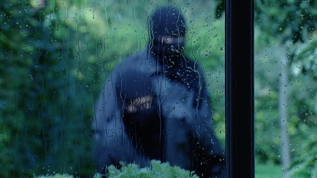 Maarssen: Bewoner (71) slaat overvallers zijn huis uit