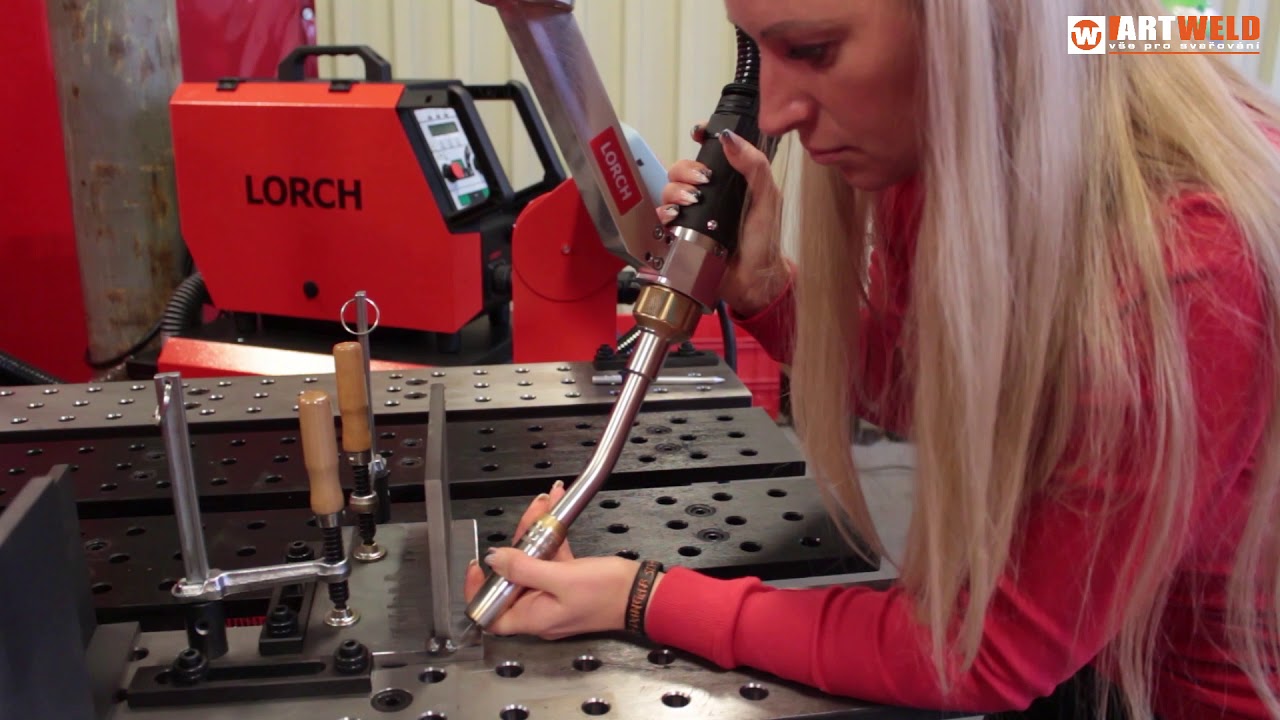 Jak naprogramovat svařovacího kobota?