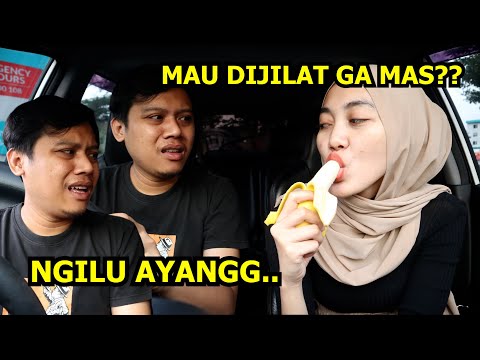 PRANK PISANG JUMBO DEPAN AYANG!! MAS JAR AUTO GATAHAN!?