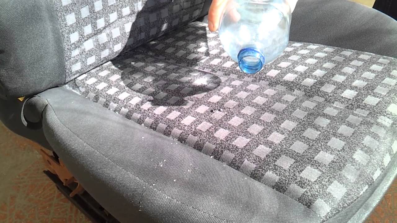 Wolf's Chemicals nano textile sealant "Textile Coat" in action