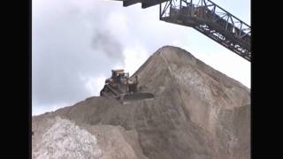 D11N on stockpile.wmv