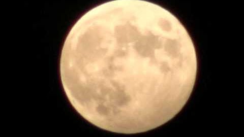 Full Moon and the Fibonacci sequence