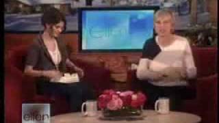 This is the video interview of selena gomez in ellen's show. i do not
own this. copyrights belongs to it's rightful owners. follow me on
twitter! http://twit...