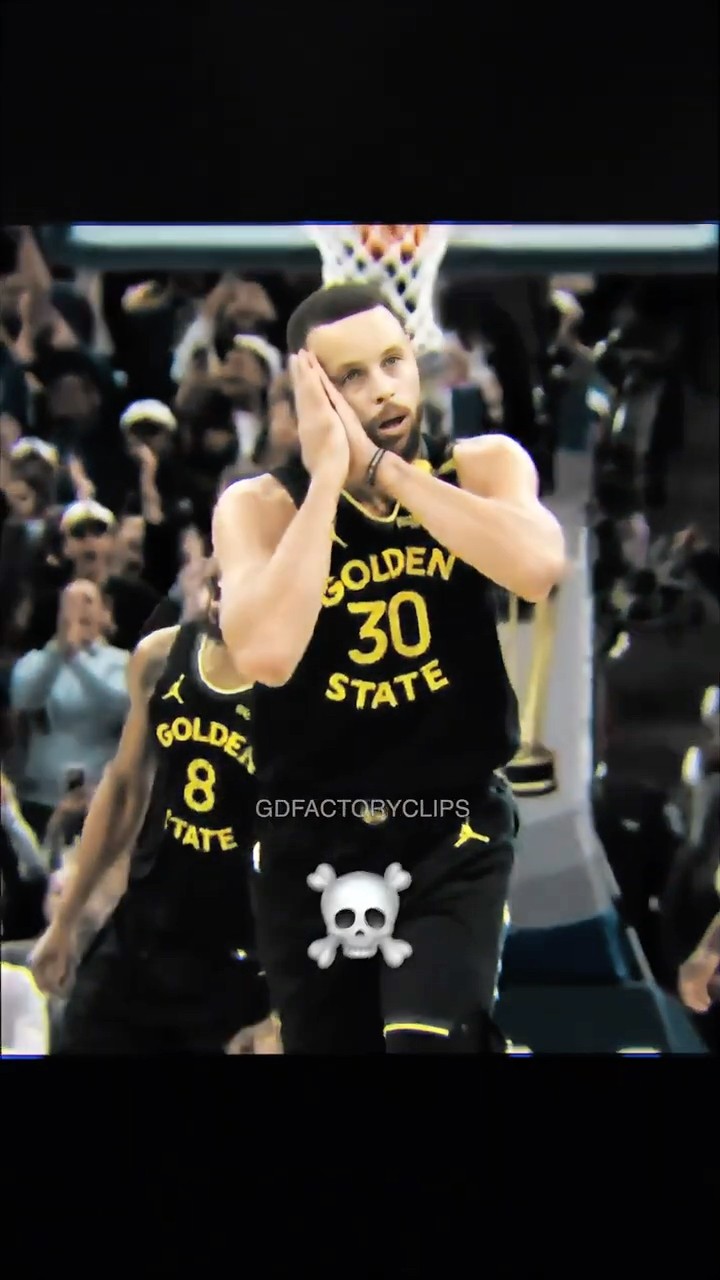Curry got the CRAZIEST Celebrations ??