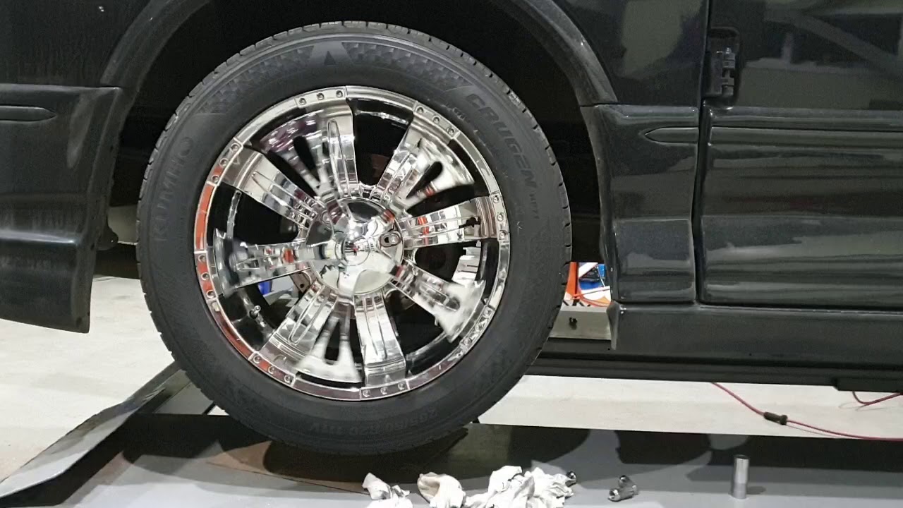 express van Spinners Wheelsexplorer van Spinners Wheels20in Spinner