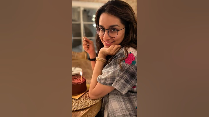 Cake abhi tak khatam nahi hua 🙋💞 #shraddhakapoor #look #love #cute #smile #trending #shorts #viral