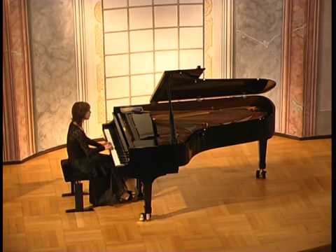 Lusine Khachatryan Mozart - Sonata No.8 A-Minor KV 310