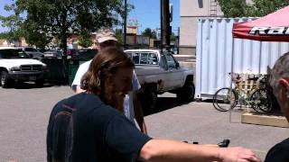 Dale Murphy's New Ride and the Highlander Bike crew settin'em upp!