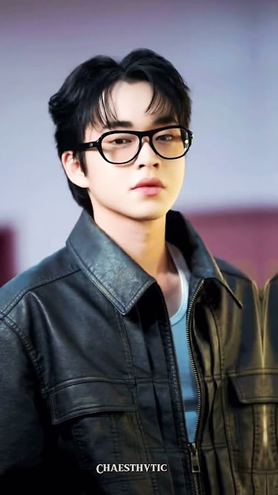 Yuri version |Chaesthvtic #yuri #trending #viral #shorts #angmutyangsectione #rabinangeles