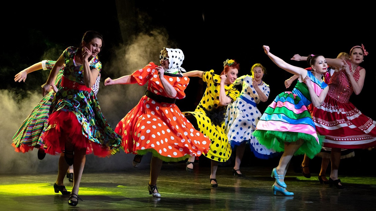 Flamenco-style Dance revue 