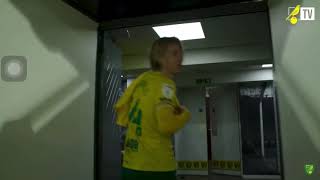 Dereham Deco Todd Cantwell Celebration With Norwich City Fans After We Are Premier League.