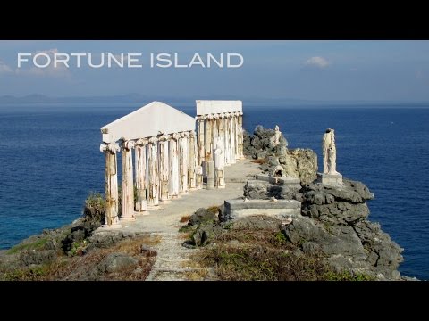 Fortune Island Cliff Jumping