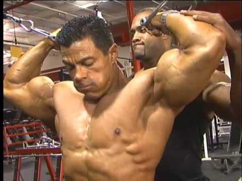 Bodybuilding DVD preview - Guns Vegas 1010 Volume ...