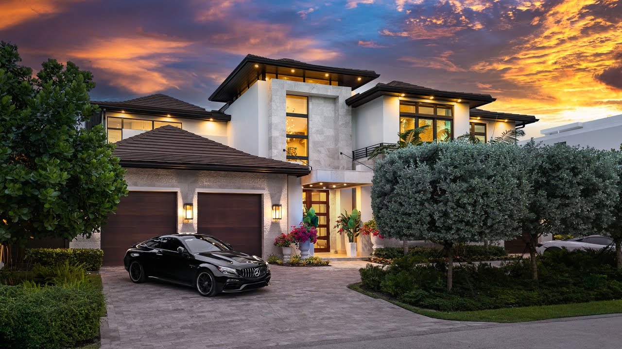 70 Isla Bahia Dr, Fort Lauderdale