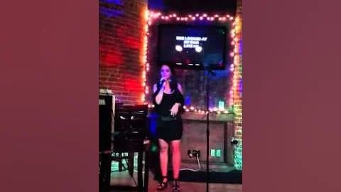 Jennifer Allyn: Crazy Exgirlfriend