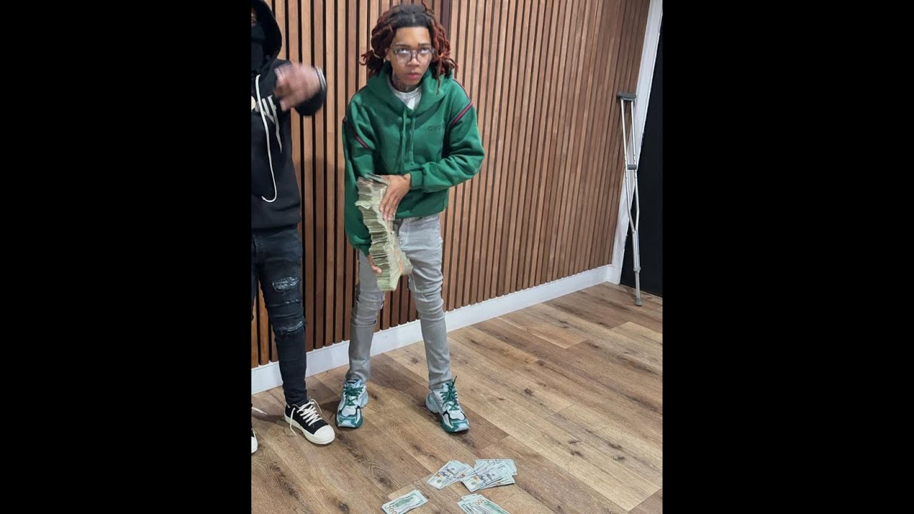 [FREE] Chuckyy x Lucki Sample Type Beat - 