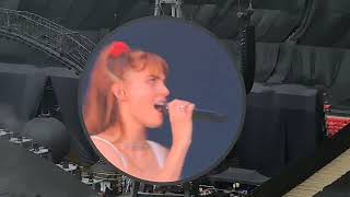 Video thumbnail of "London Grammar - Strong - Wembley 2022 16.08."